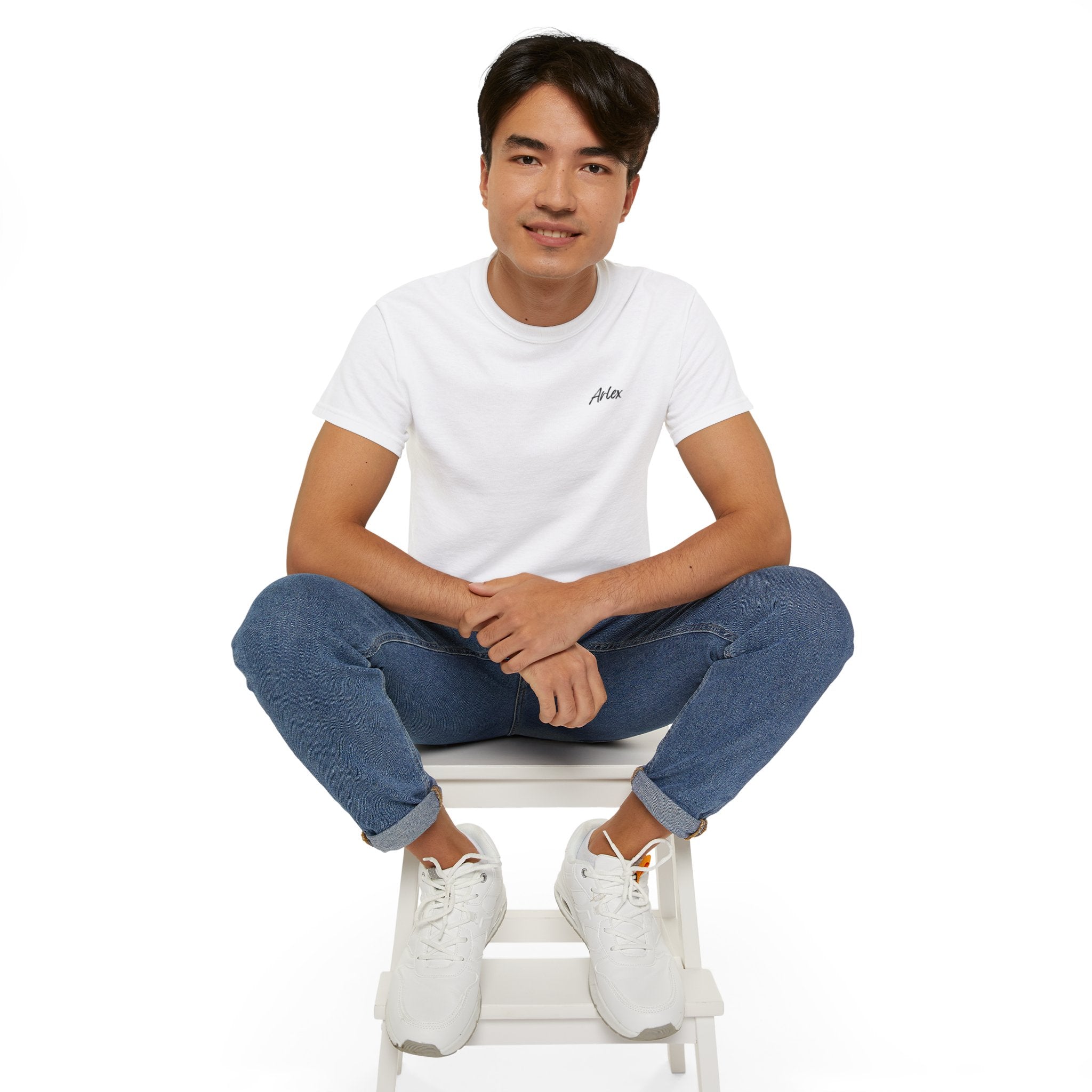 "Mom I finally made it" graphic tee